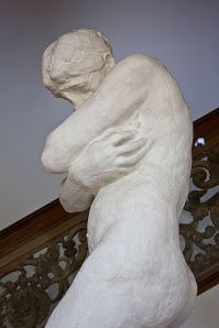 399px-WLANL_-_MicheleLovesArt_-_Museum_Boijmans_Van_Beuningen_-_Eva_na_de_zondeval,_Rodin