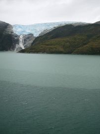 450px-Agua_de_gelo_Ice_Water_Agua_de_hielo