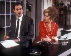 fawlty2_465x371